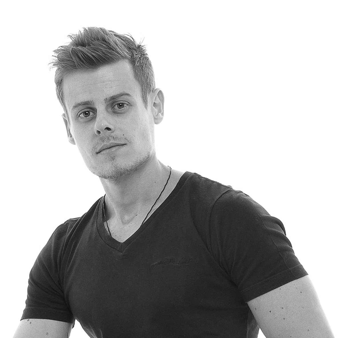 TIAGO CURIONI